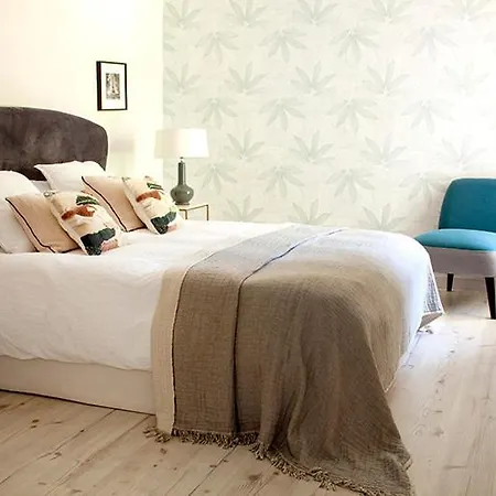 וילה Wishome-Gran Casa Con Jardin Y Piscina, En Comillas קומיאס