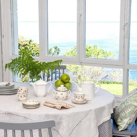 Wishome-villa Sobre El Mar En Con Piscina Privada *