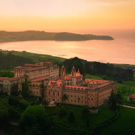 Wishome-Gran Casa Con Jardin Y Piscina, En Comillas וילה *