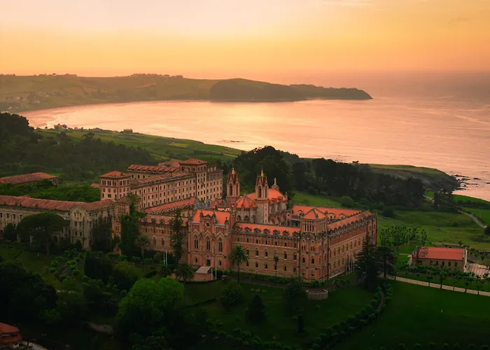 Wishome-Casa Muy Grande Con Precioso Jardin Y Piscina En Comillas וילה *